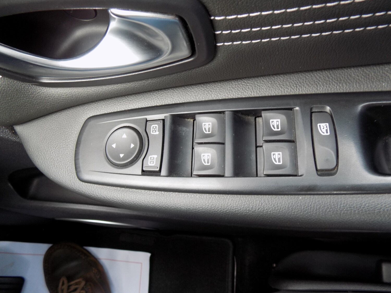 Used Renault Scenic 2011 for sale - 75970727: Photo 6