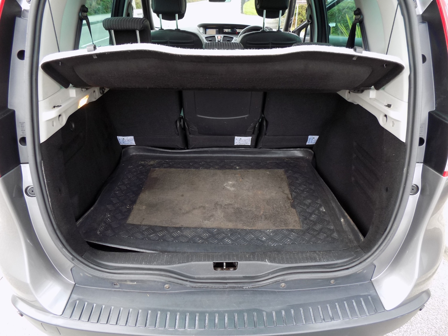 Used Renault Scenic 2011 for sale - 75970727: Photo 8