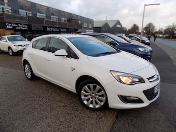 Vauxhall Astra feature image