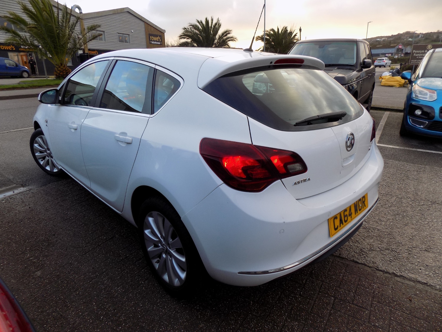 Used Vauxhall Astra 2015 for sale - 77607485: Photo 3