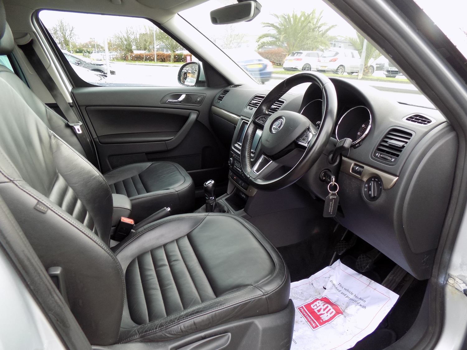 Used Skoda Yeti 2017 for sale - 77124144: Photo 6