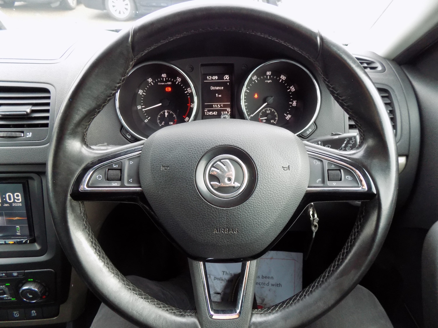 Used Skoda Yeti 2017 for sale - 77124144: Photo 9