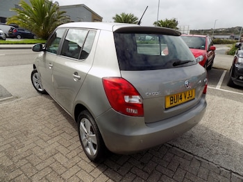 Used Skoda Fabia 2014 for sale - 75995459: Photo