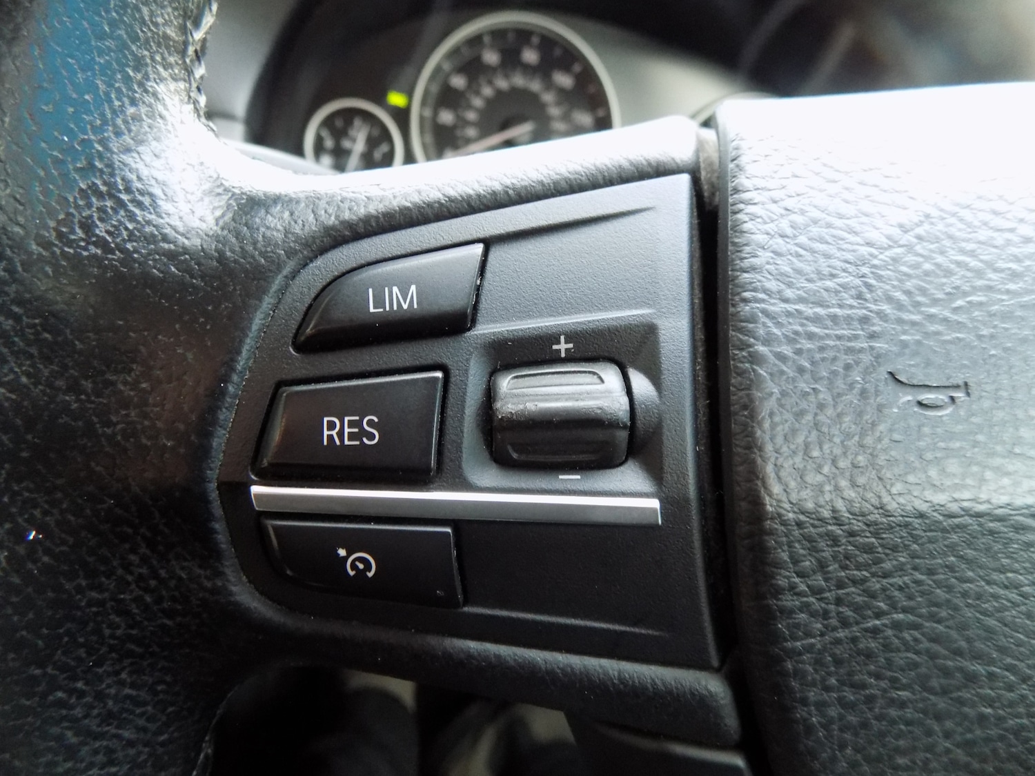 Used BMW 5 Series 2012 for sale - 77013181: Photo 17