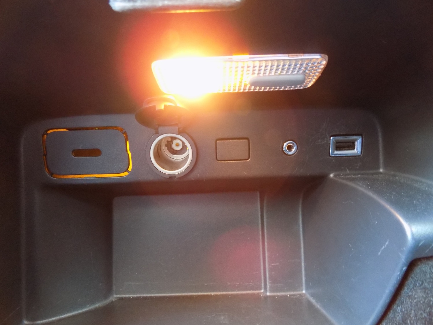 Used Citroen C4 Picasso 2014 for sale - 76450444: Photo 14