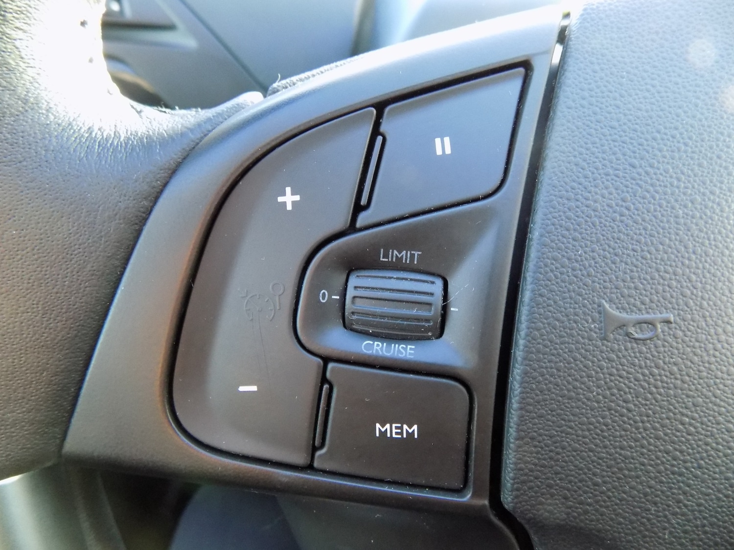 Used Citroen C4 Picasso 2014 for sale - 76450444: Photo 15