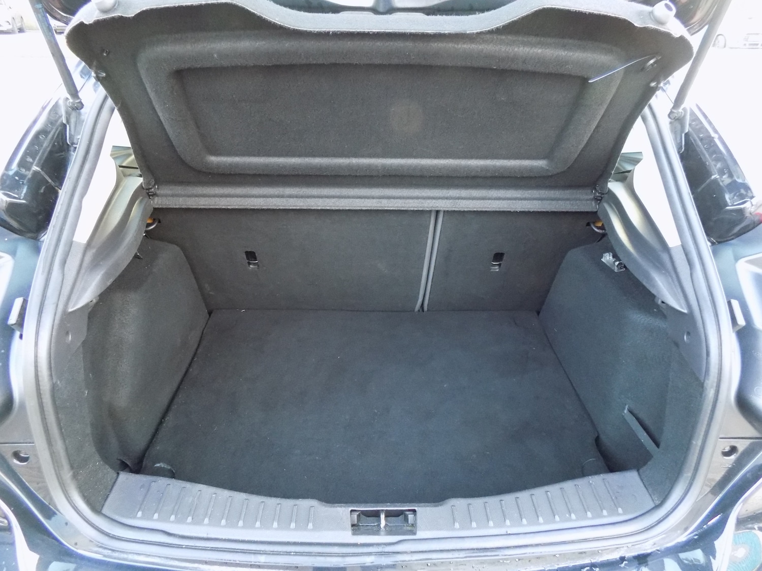 Used Ford Focus 2012 for sale - 76531245: Photo 5