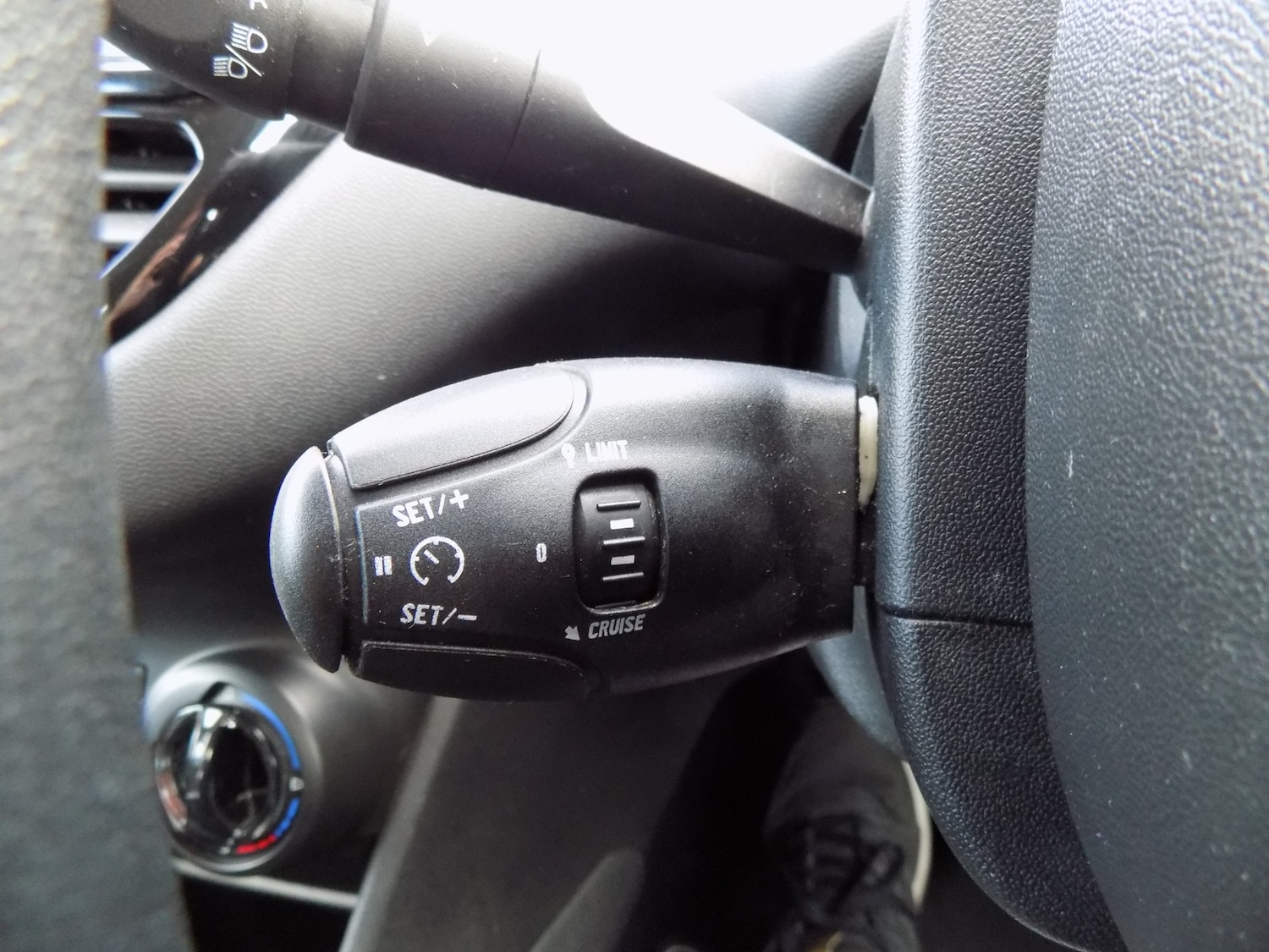 Used Peugeot 208 2012 for sale - 75566799: Photo 14