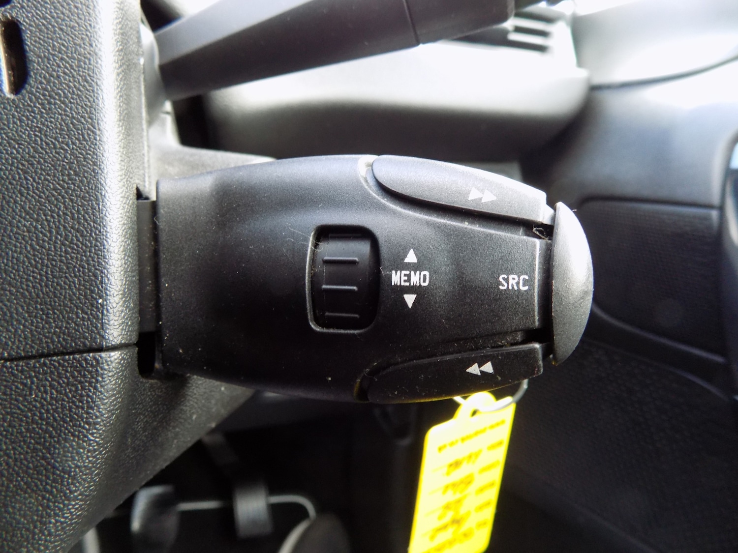 Used Peugeot 208 2012 for sale - 75566799: Photo 16