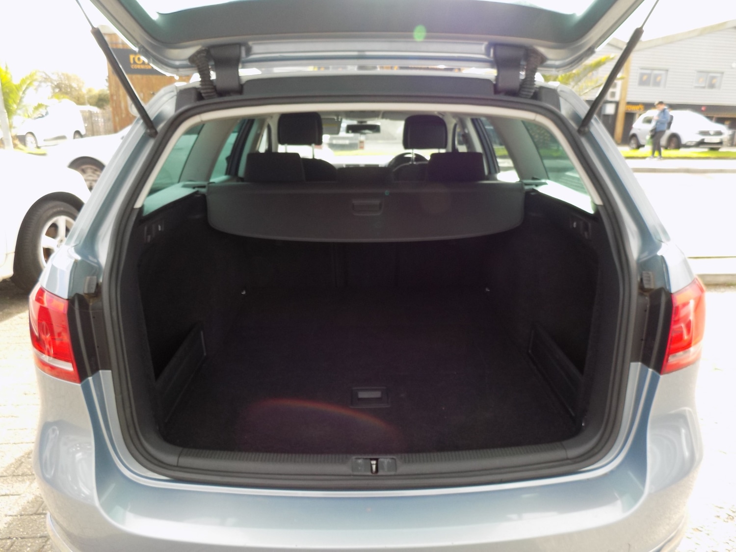 Used Volkswagen Passat 2011 for sale - 76299150: Photo 5