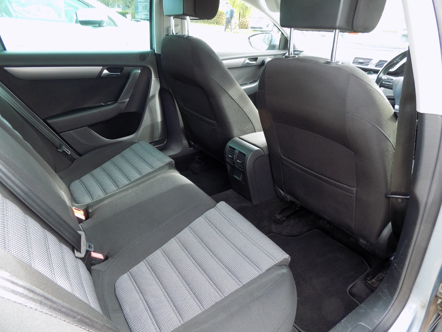 Used Volkswagen Passat 2011 for sale - 76299150: Photo 7