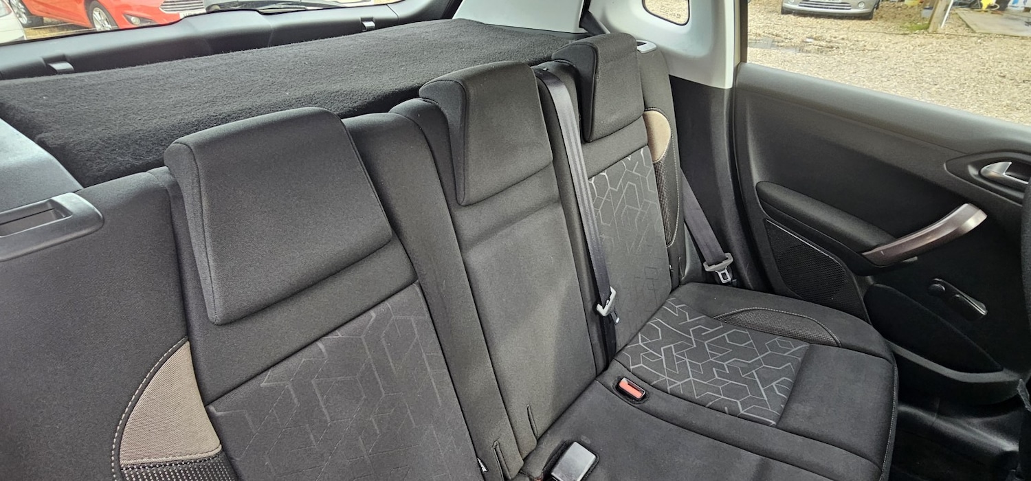 Used Peugeot 2008 2014 for sale - 77173221: Photo 12