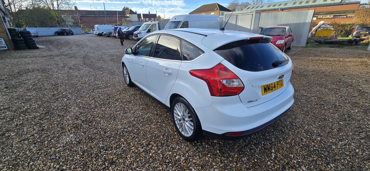 Used Ford Focus 2014 for sale - 76858888: Photo 7