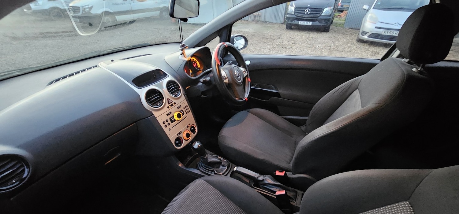 Used Vauxhall Corsa 2009 for sale - 76559892: Photo 10