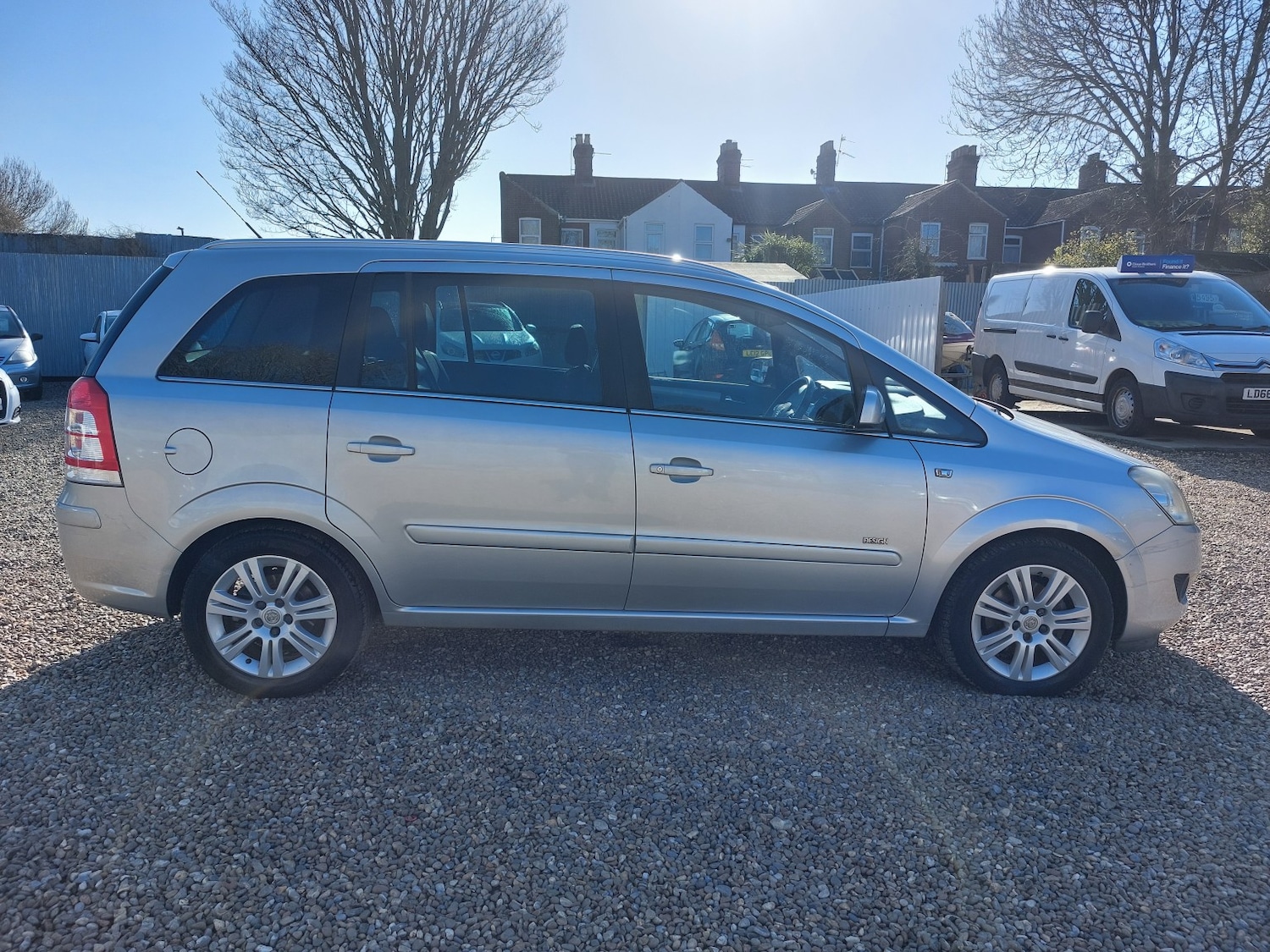 Used Vauxhall Zafira 2009 for sale - 77921436: Photo 8