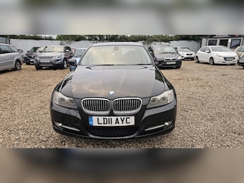 Used BMW 3 Series 2011 for sale - 76237122: Photo