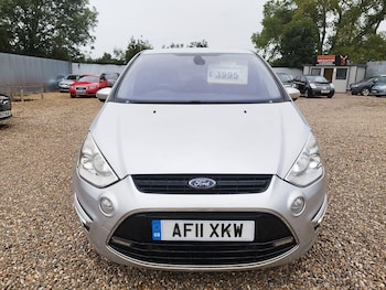Used Ford S-Max 2011 for sale - 76219575: Photo 2
