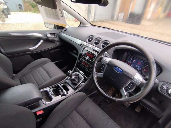 Used Ford S-Max 2011 for sale - 76219575: Photo 9