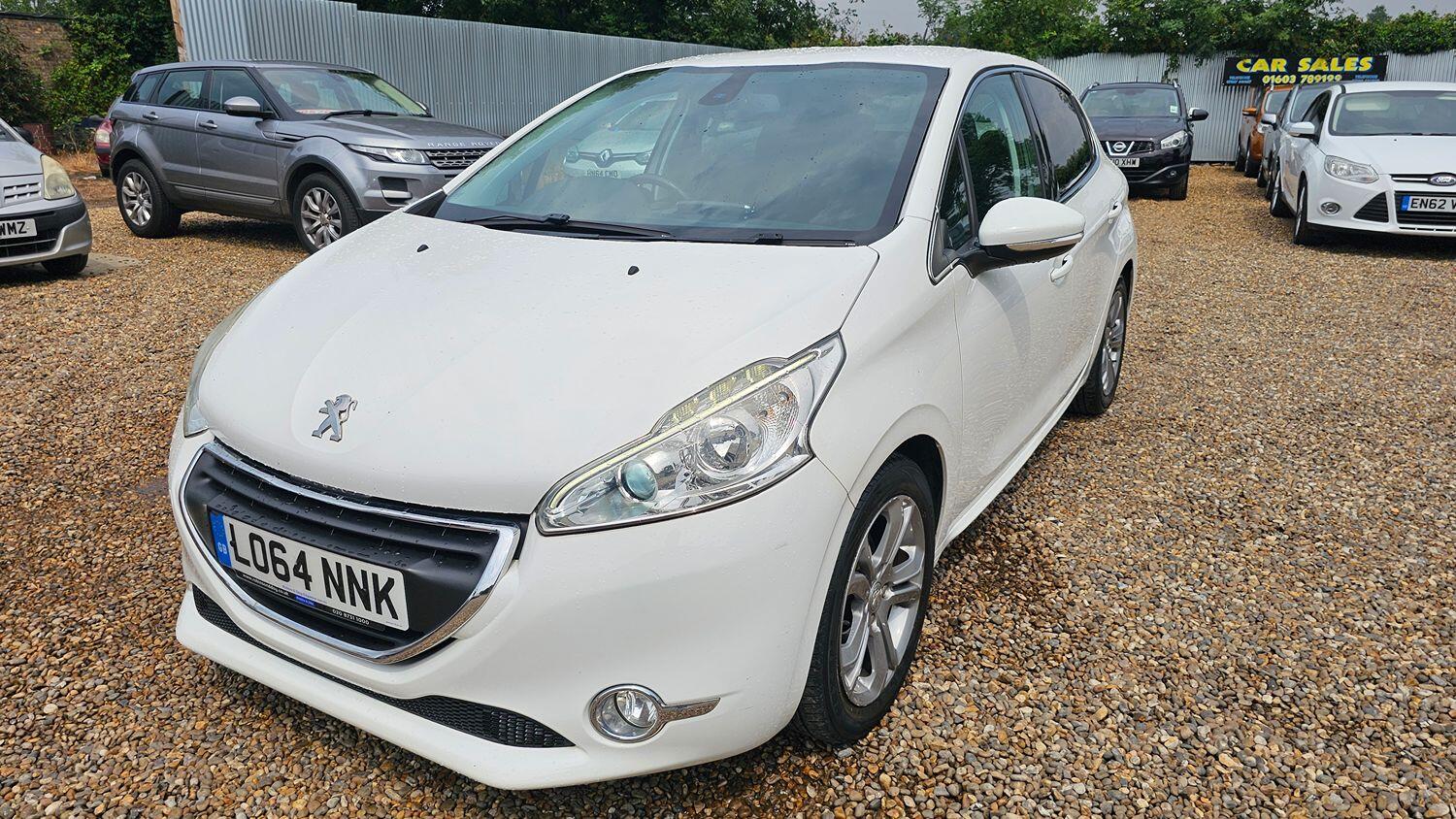 Used Peugeot 208 2015 for sale - 76982741: Photo 3