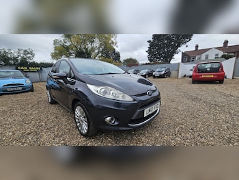 2010 - 1.4 Titanium 5-Door