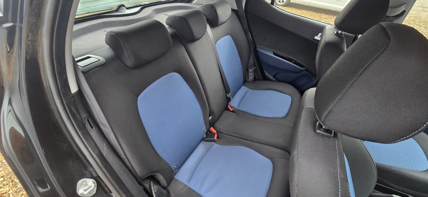 Used Hyundai i10 2014 for sale - 77409561: Photo 11