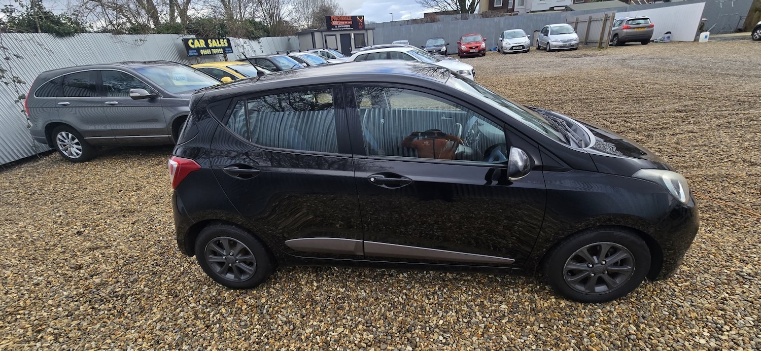 Used Hyundai i10 2014 for sale - 77409561: Photo 8