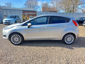 Used Ford Fiesta 2014 for sale - 77931295: Photo