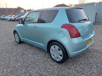 Used Suzuki Swift 2007 for sale - 77735790: Photo