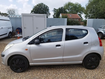 Used Nissan Pixo 2011 for sale - 75371695: Photo