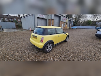 Used MINI Hatch 2005 for sale - 76799107: Photo