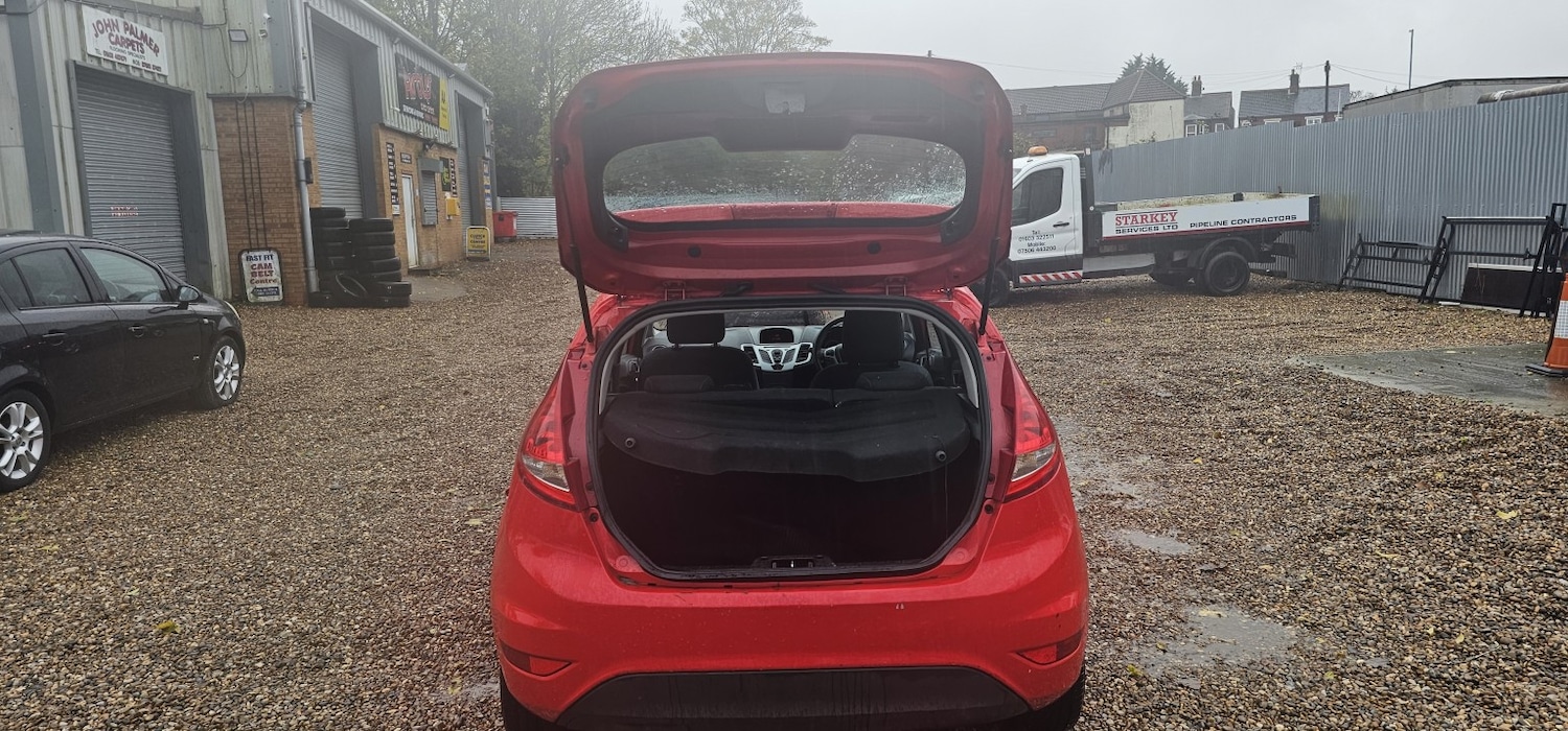 Used Ford Fiesta 2012 for sale - 76576901: Photo 14