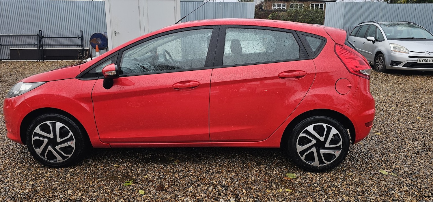 Used Ford Fiesta 2012 for sale - 76576901: Photo 4