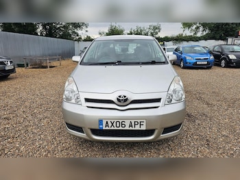 Used Toyota Corolla Verso 2006 for sale - 75207892: Photo