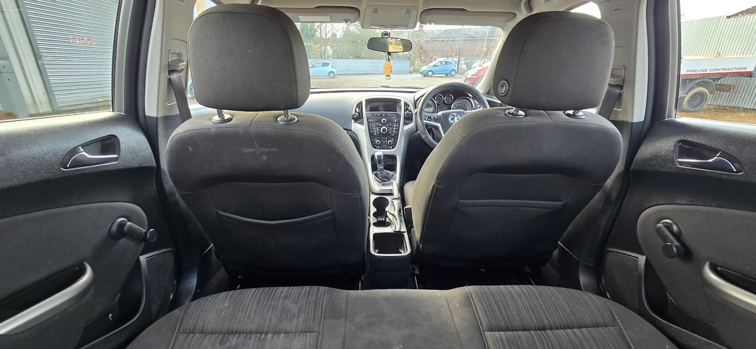 Used Vauxhall Astra 2012 for sale - 77438361: Photo 14