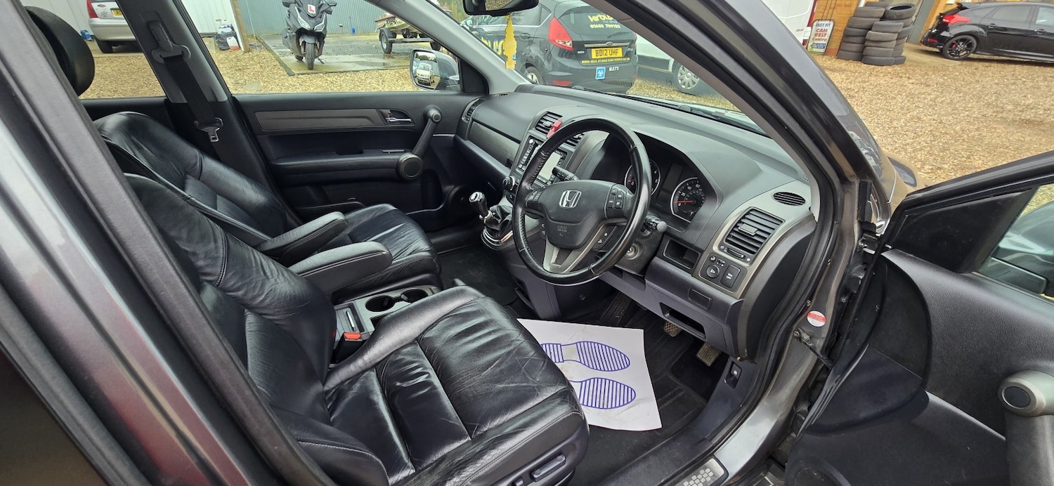 Used Honda CR-V 2010 for sale - 77154361: Photo 10