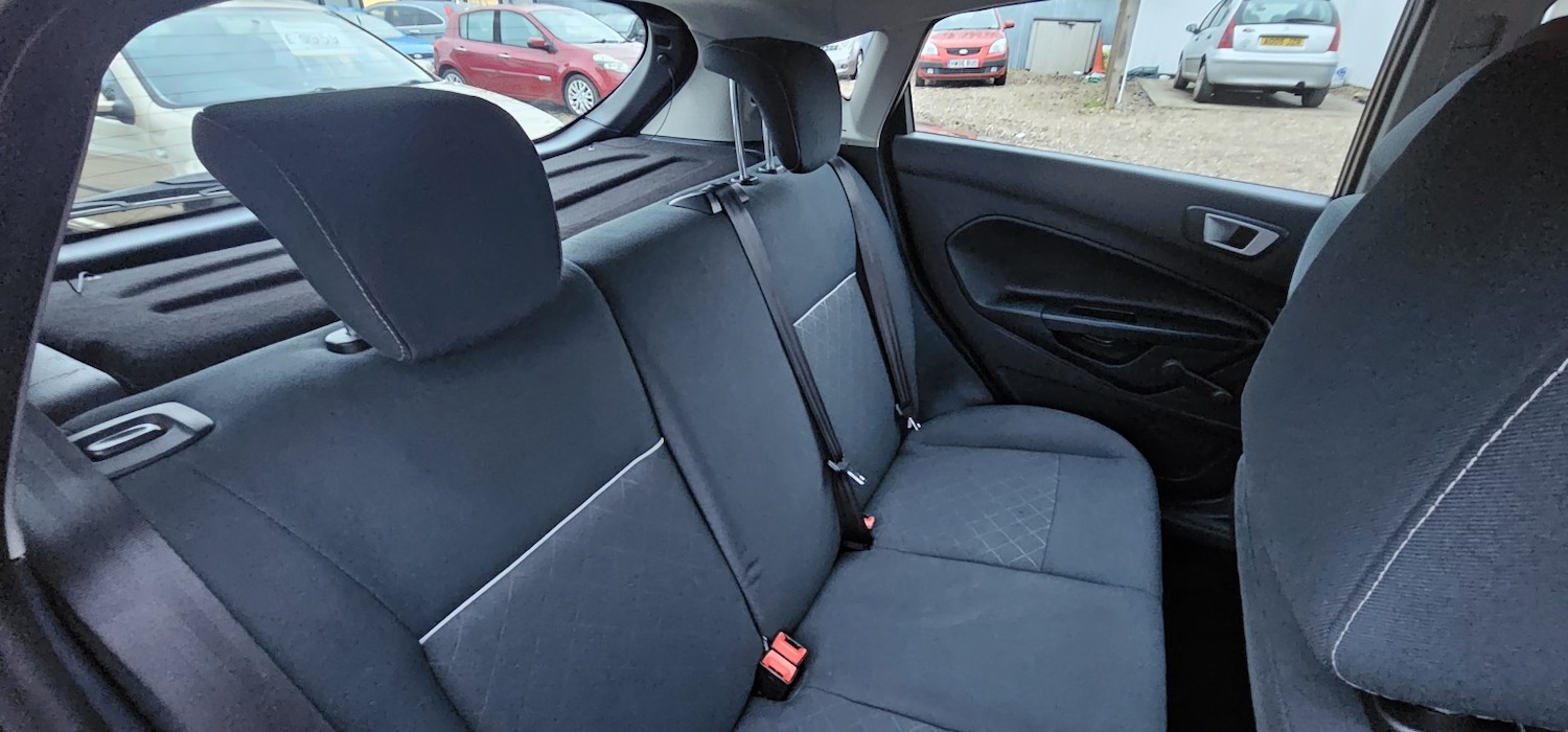 Used Ford Fiesta 2012 for sale - 76924278: Photo 11