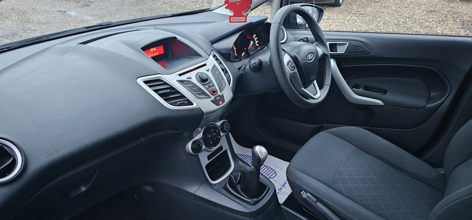 Used Ford Fiesta 2012 for sale - 76924278: Photo 9