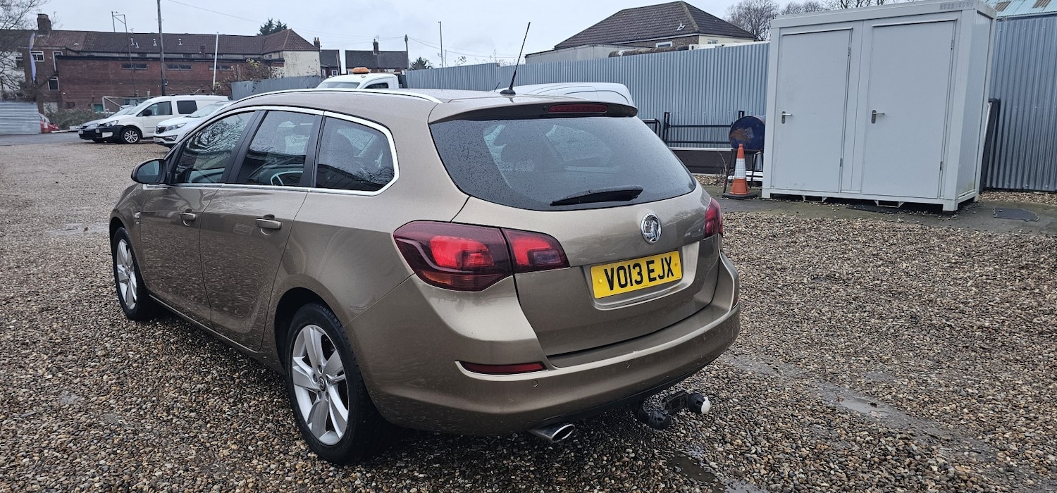 Used Vauxhall Astra 2013 for sale - 77166157: Photo 5