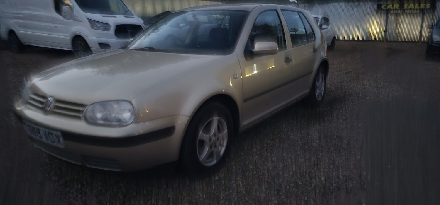 Used Volkswagen Golf 2001 for sale - 76219573: Photo 3