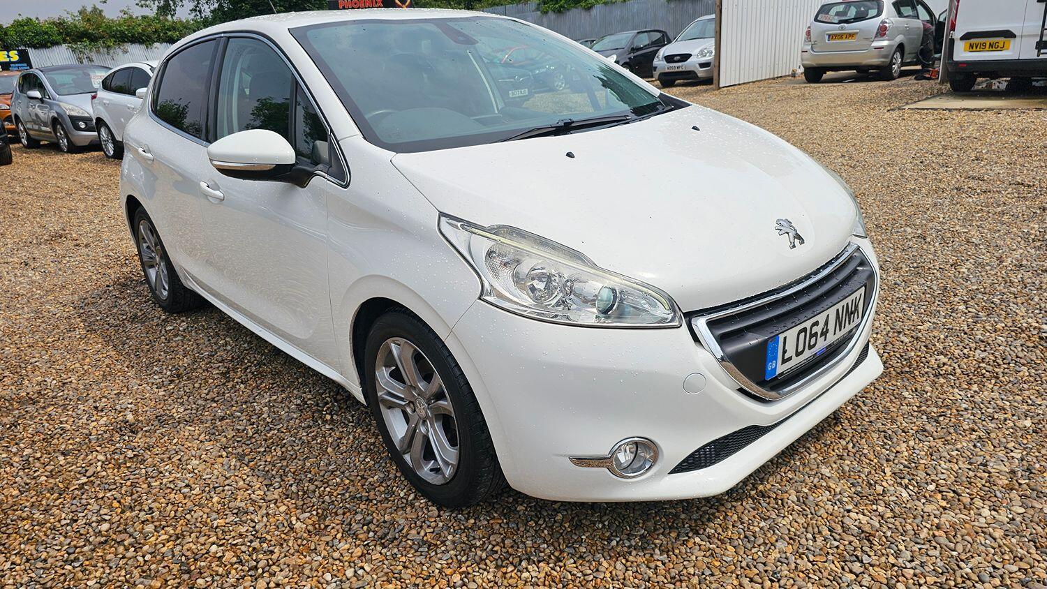 Used Peugeot 208 2015 for sale - 76219581: Photo 1