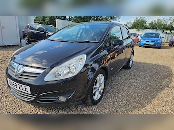 Used Vauxhall Corsa 2010 for sale - 76219582: Photo 3