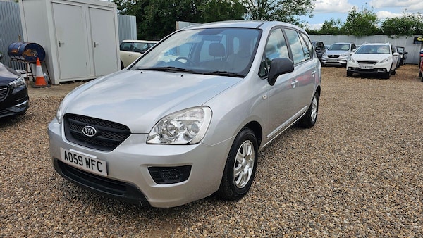 Used Kia Carens 2009 for sale - 76219589: Photo 3