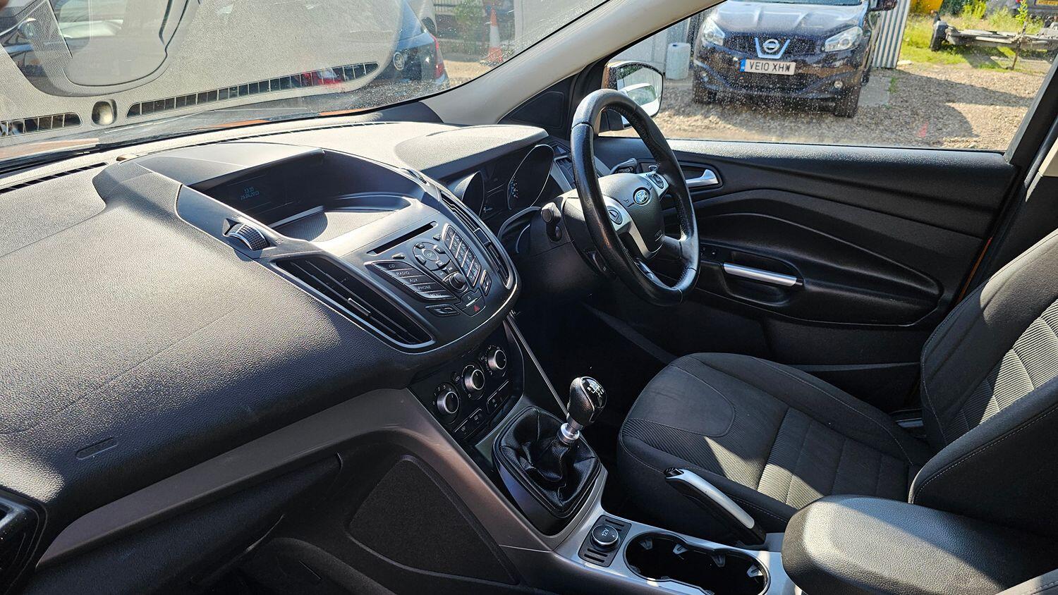 Used Ford Kuga 2015 for sale - 76219579: Photo 10