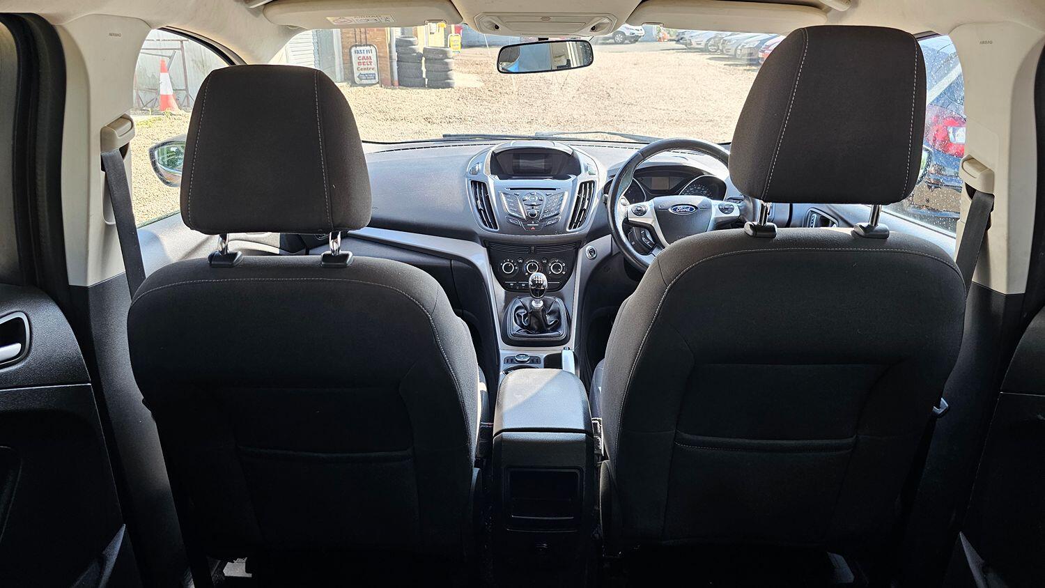 Used Ford Kuga 2015 for sale - 76219579: Photo 13