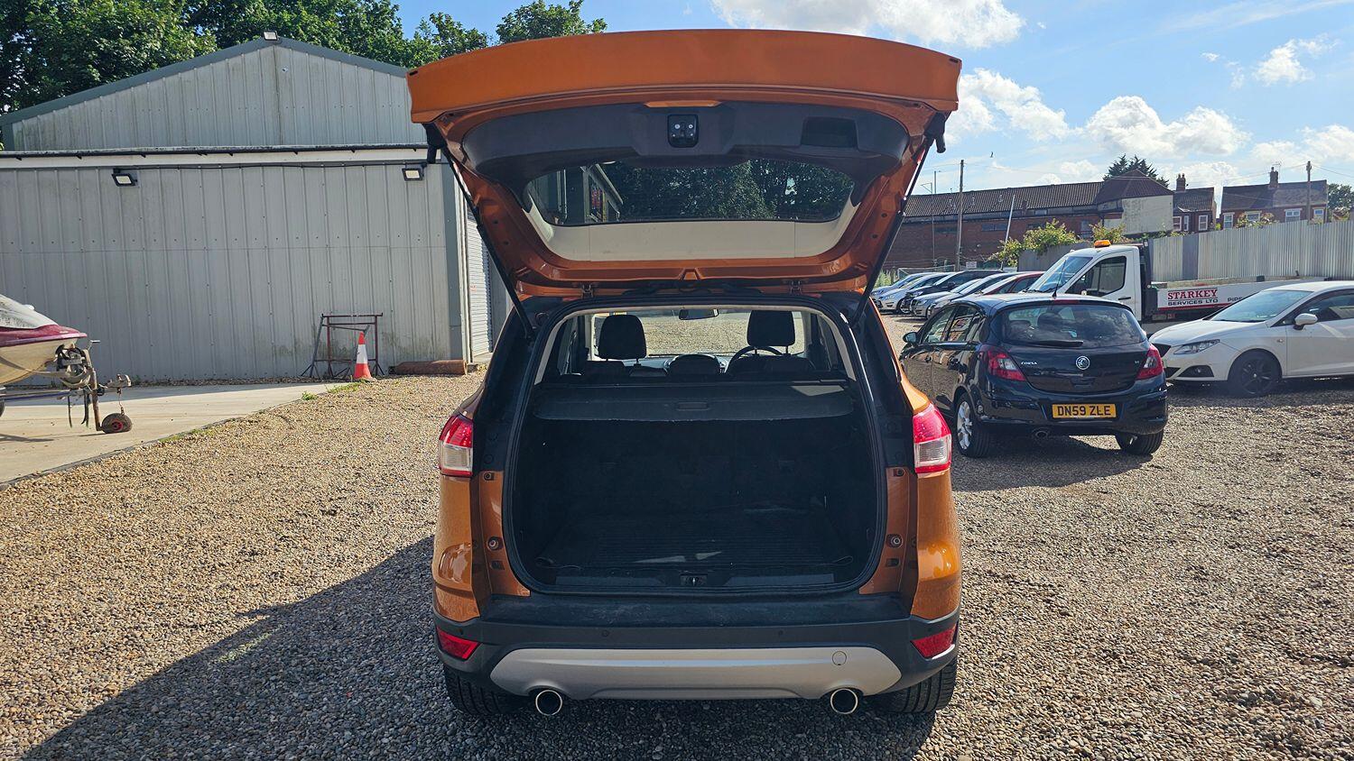 Used Ford Kuga 2015 for sale - 76219579: Photo 15