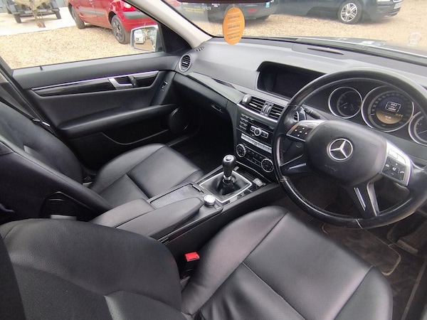 Used Mercedes-Benz C-Class 2011 for sale - 76219578: Photo 10