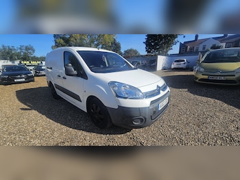 Used Citroen Berlingo 2012 for sale - 76219585: Photo