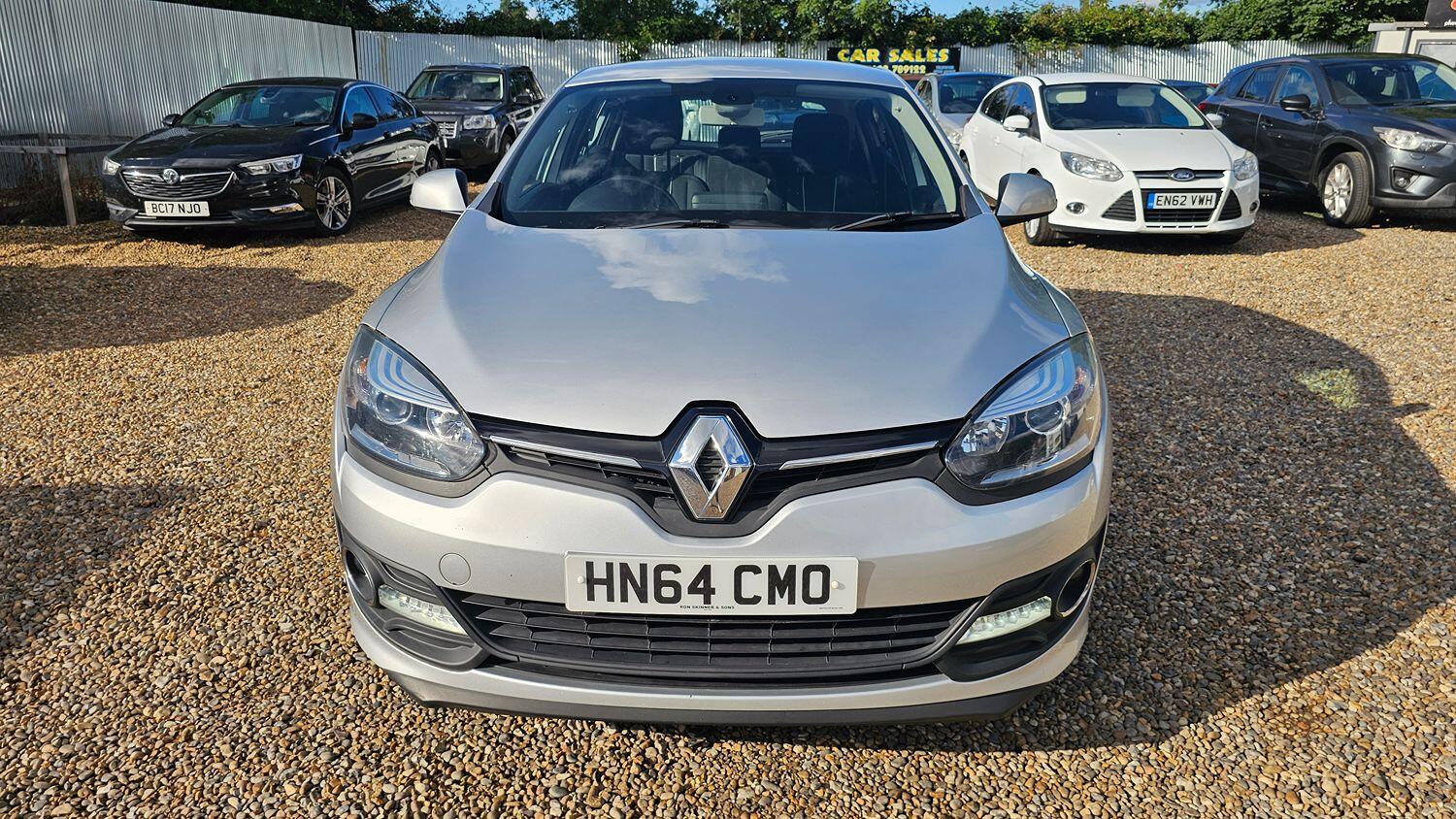Used Renault Megane 2014 for sale - 76219591: Photo 2