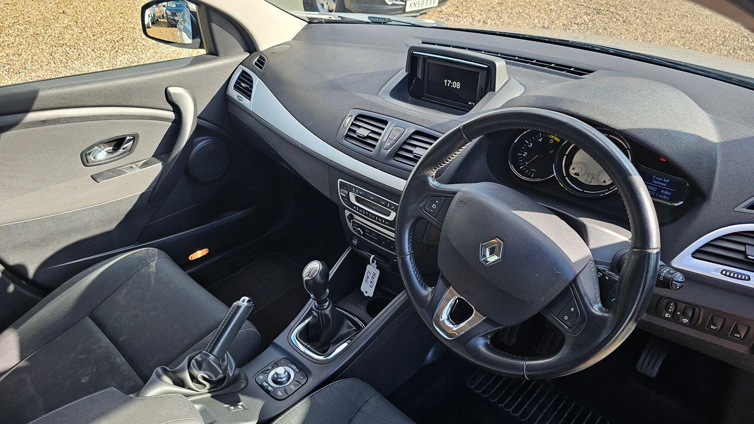 Used Renault Megane 2014 for sale - 76219591: Photo 9