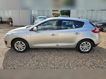 Used Renault Megane 2014 for sale - 75130232: Photo